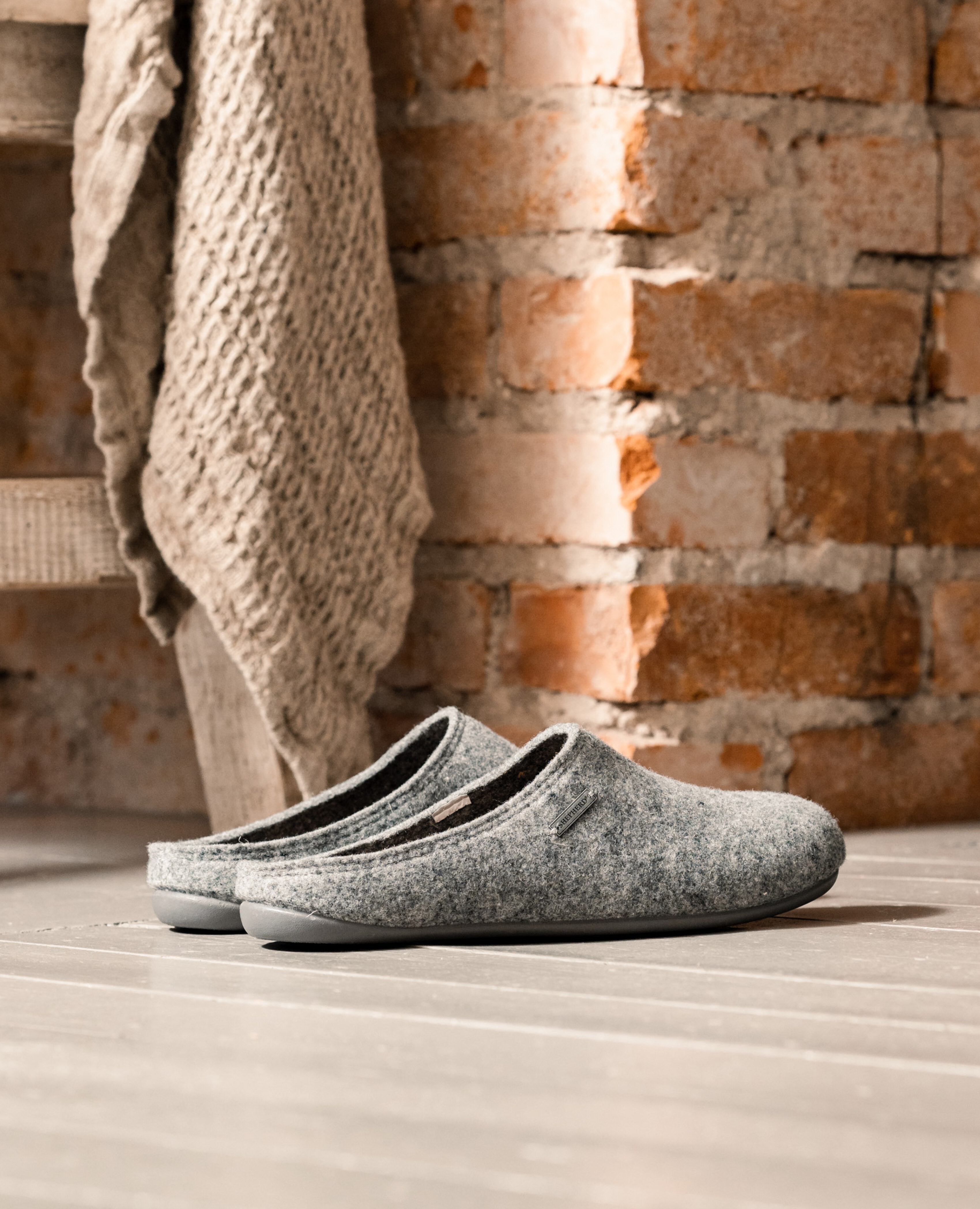 Gray Merino Wool Bootie Slippers with Leather Sole, Handmade in Canada -  Muffle-Up!