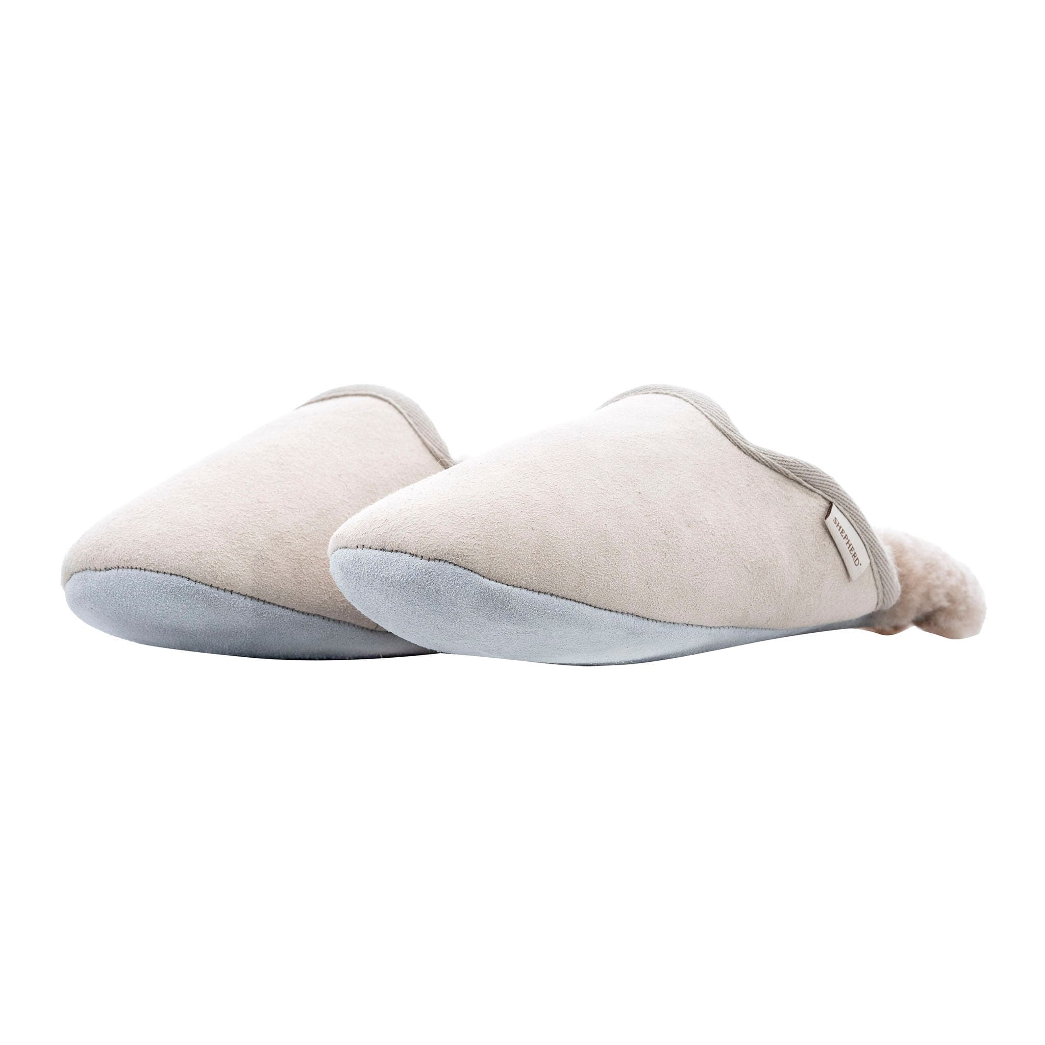 Cleo slippers