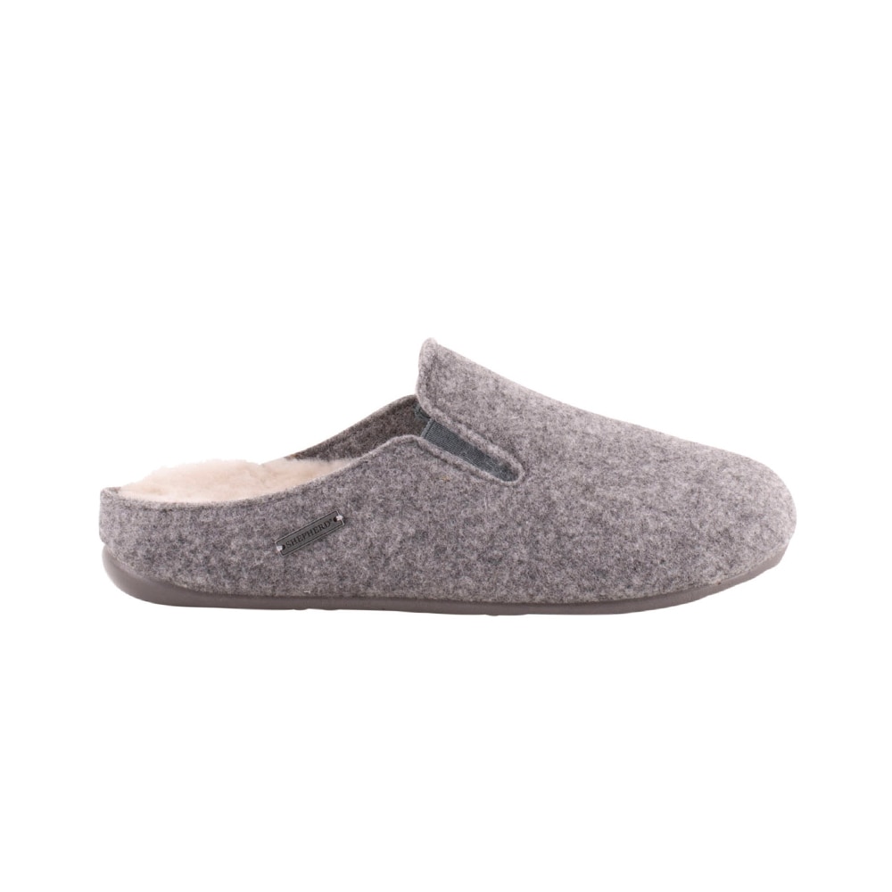 Chris slippers