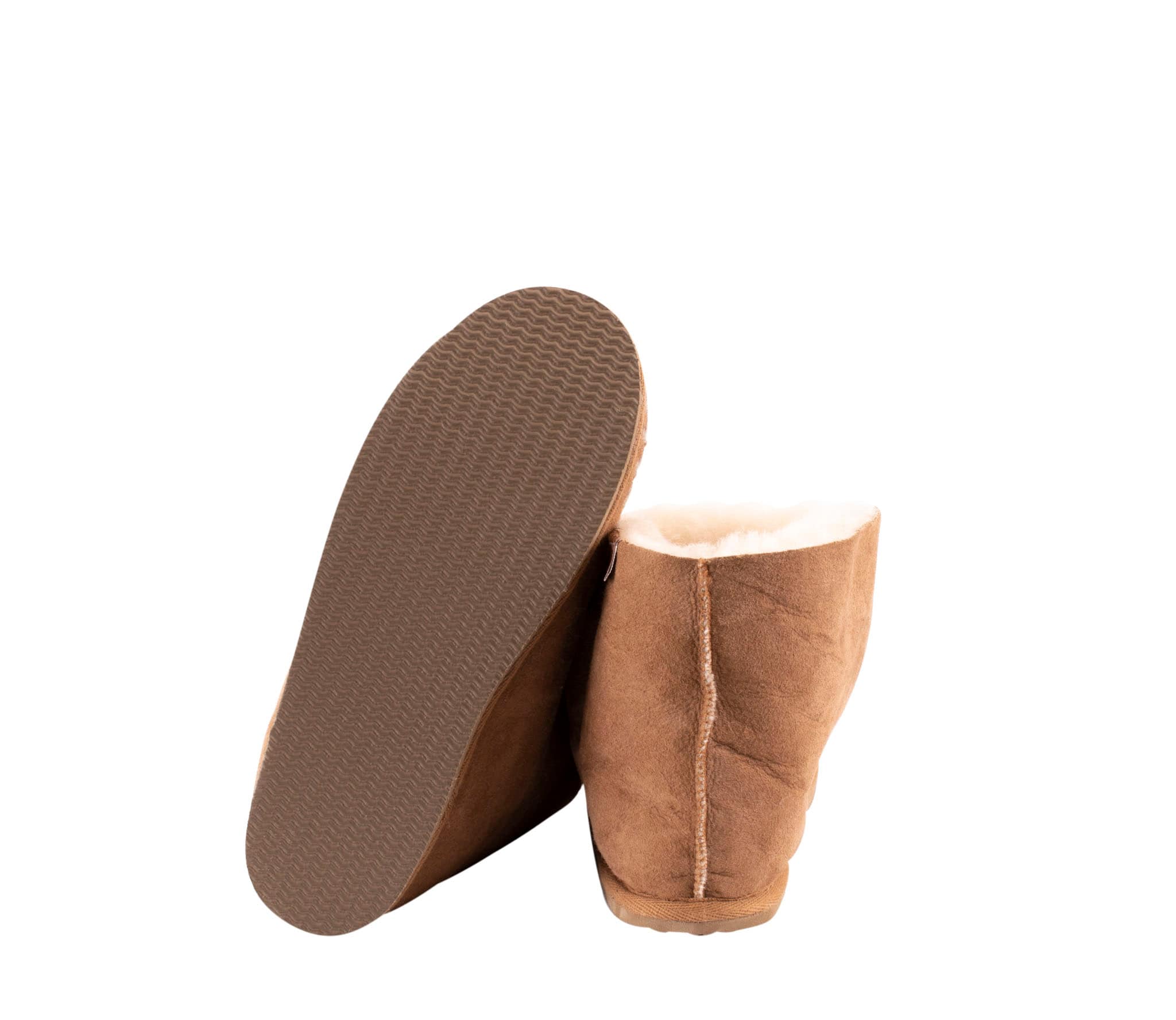 Shepherd Pia are a pair of soft pliable sheepskin slippers which are a slightly higher ankel model.