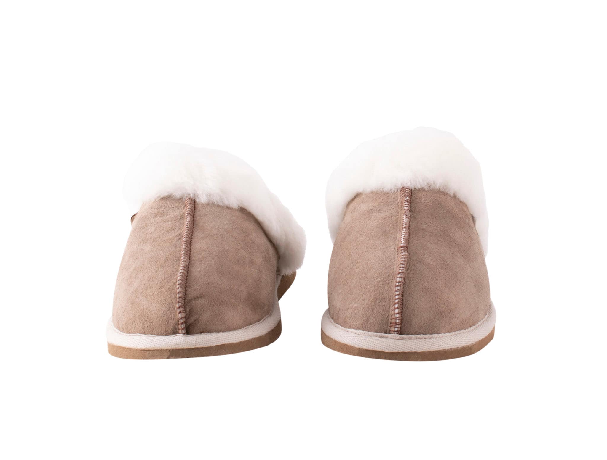 ➤ SHEPHERD Sheepskin Slippers