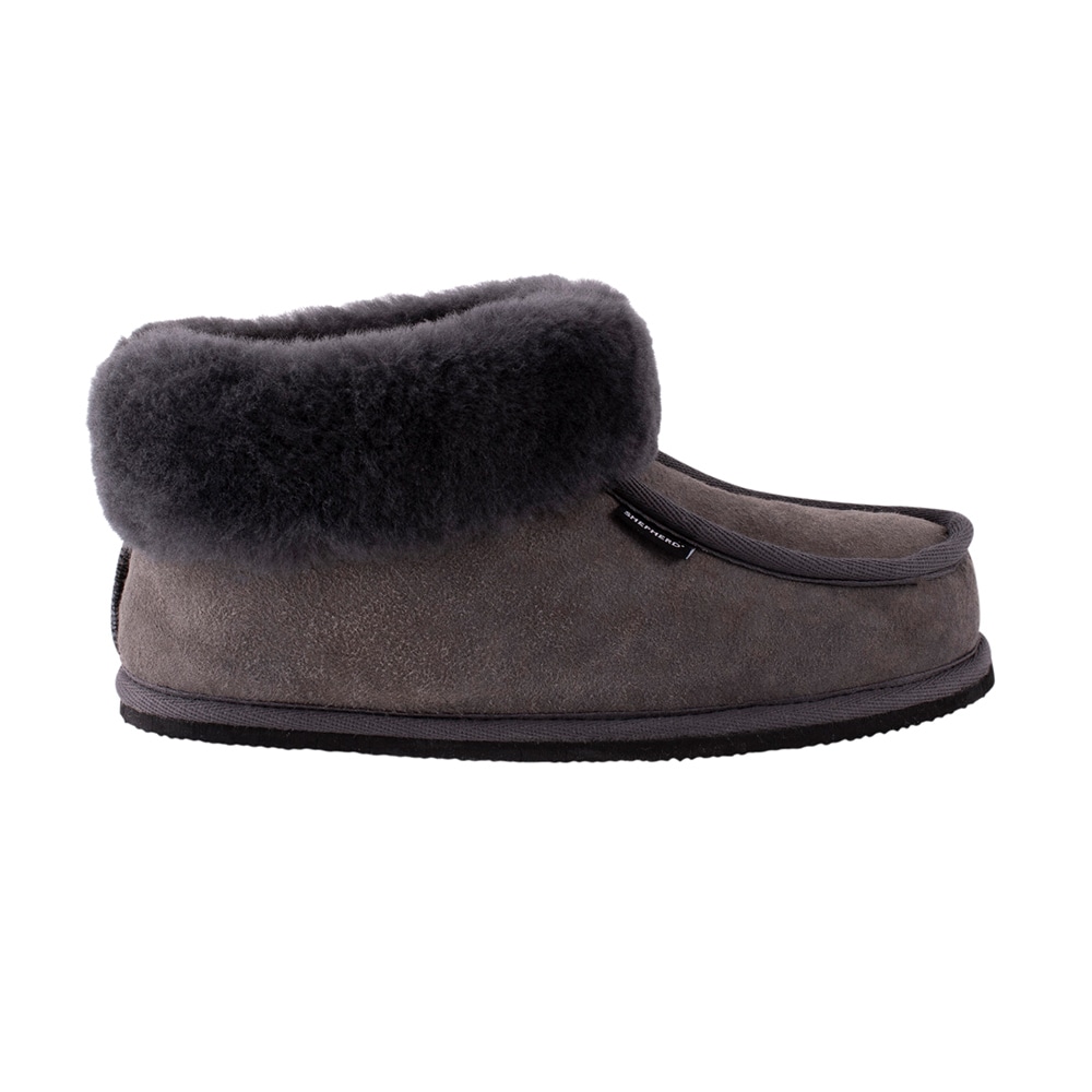 Shepherd Lena sheepskin slippers for women.