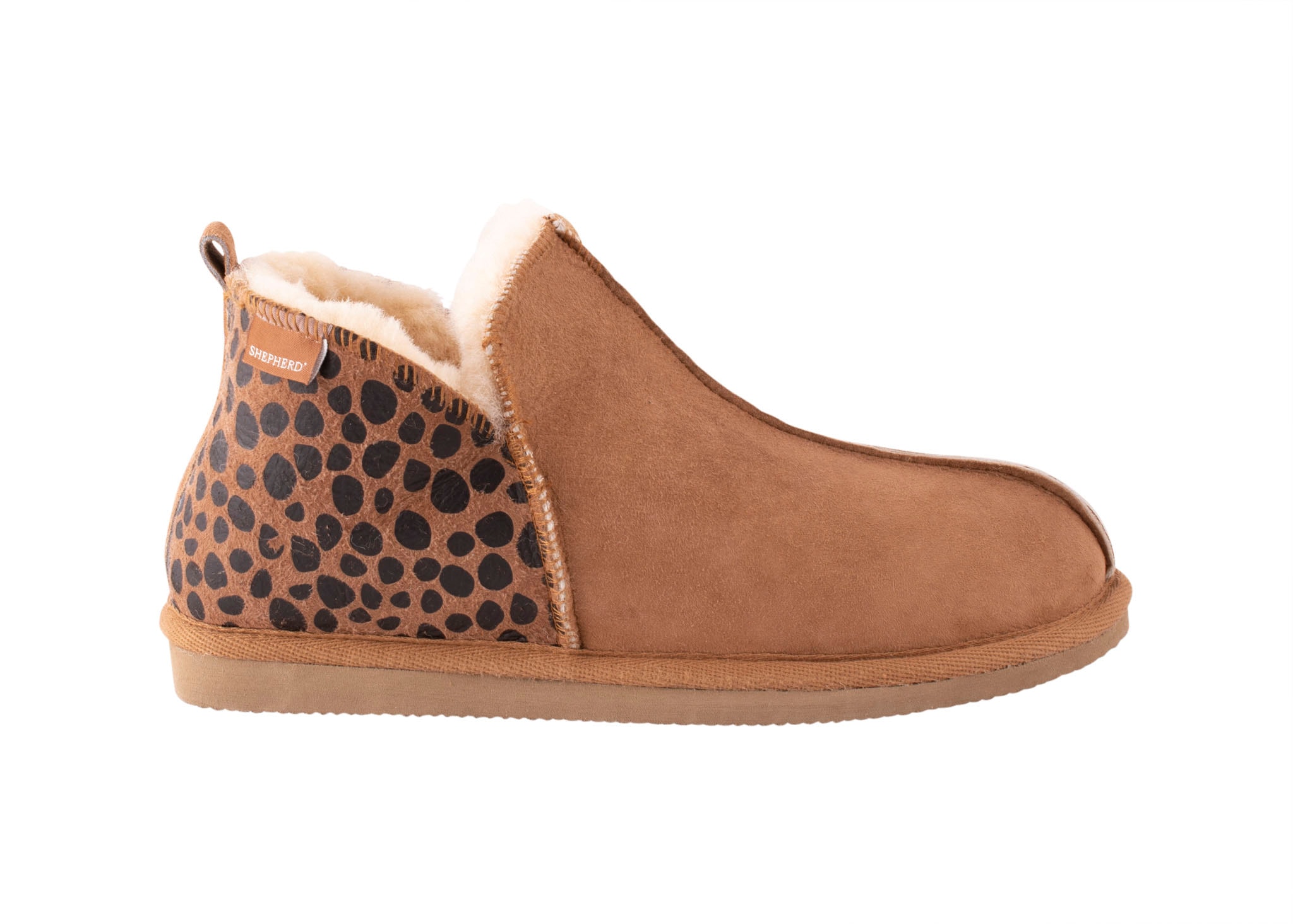 Motivere transfusion Bærbar Shepherd Annie sheepskin slippers for women.