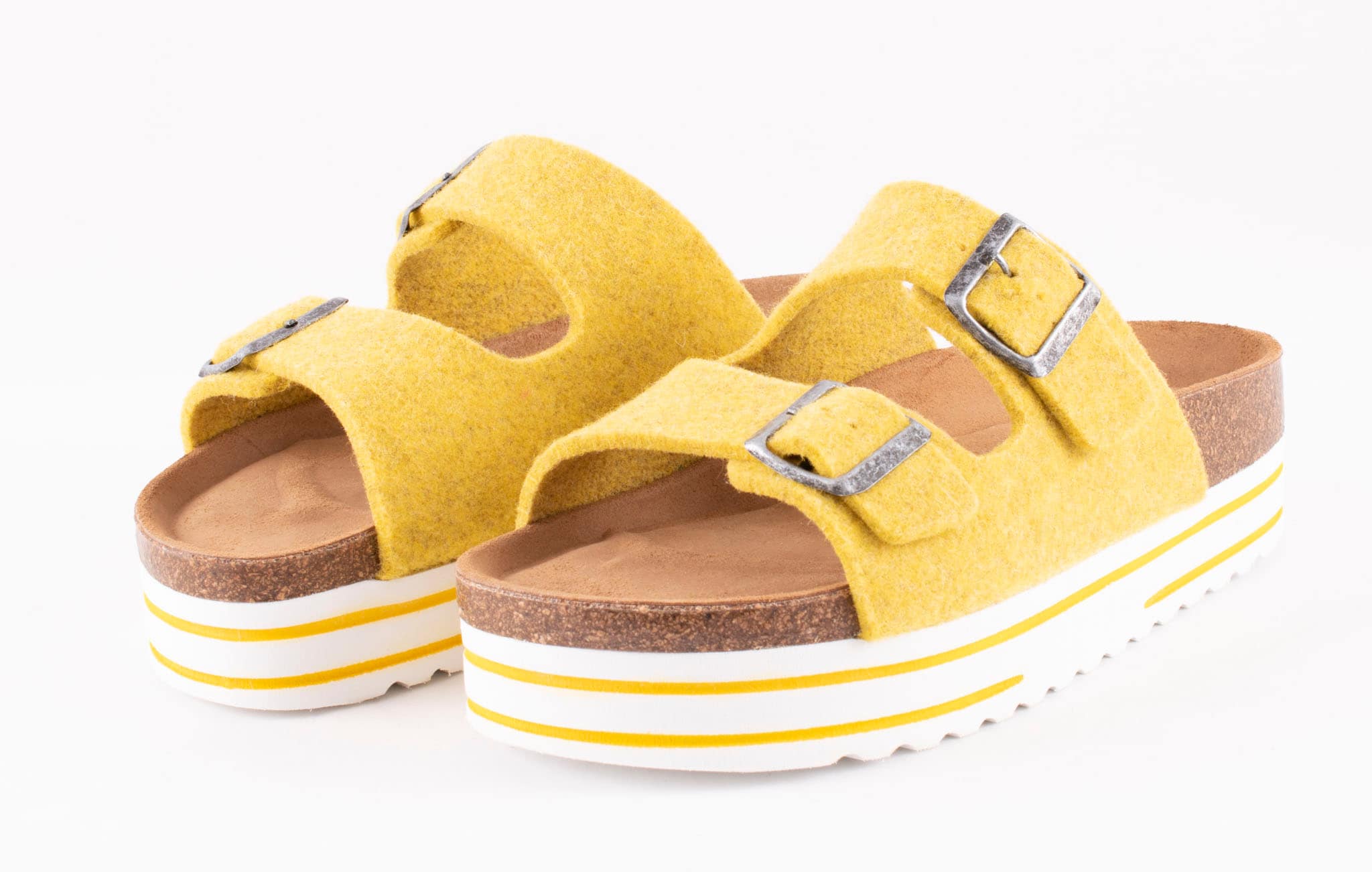 Kattis sandaler