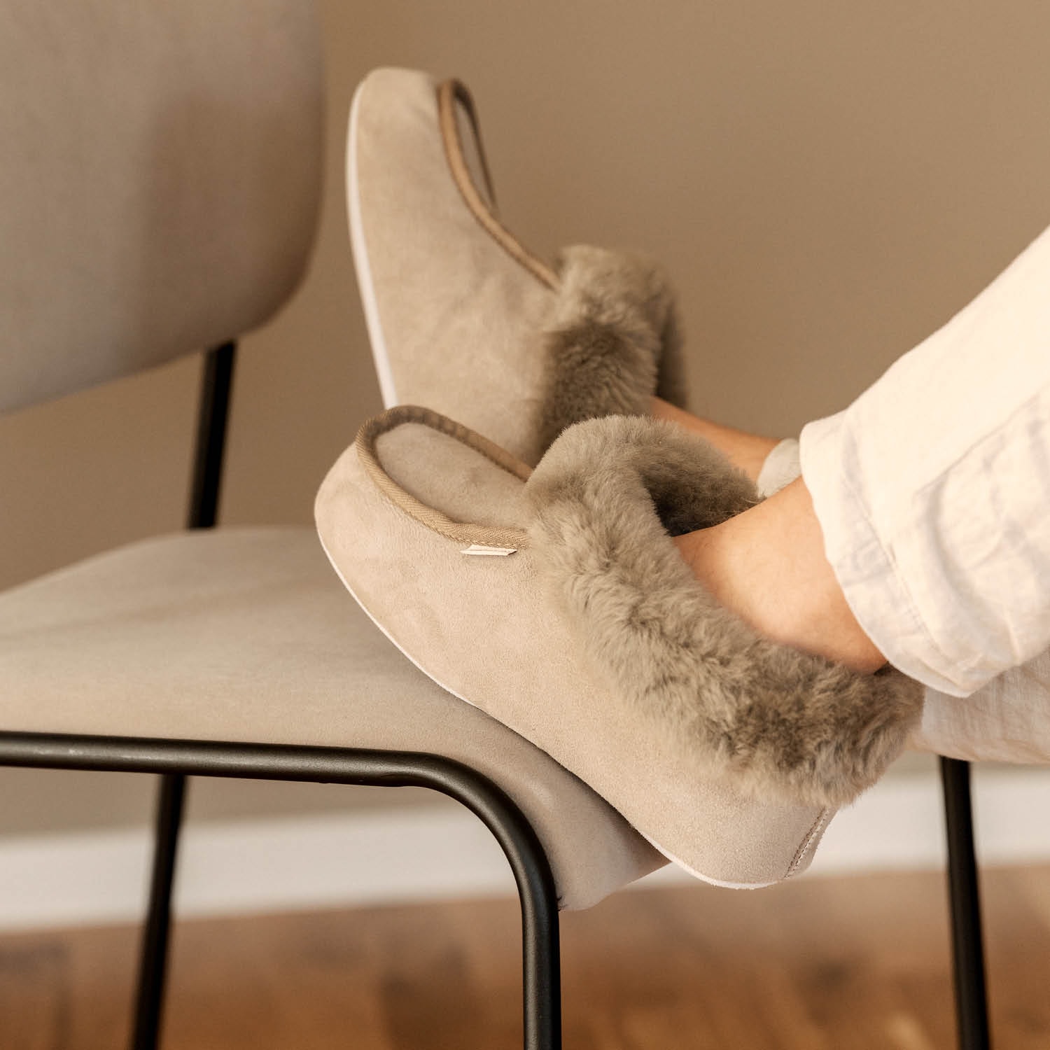 Magnus slippers 