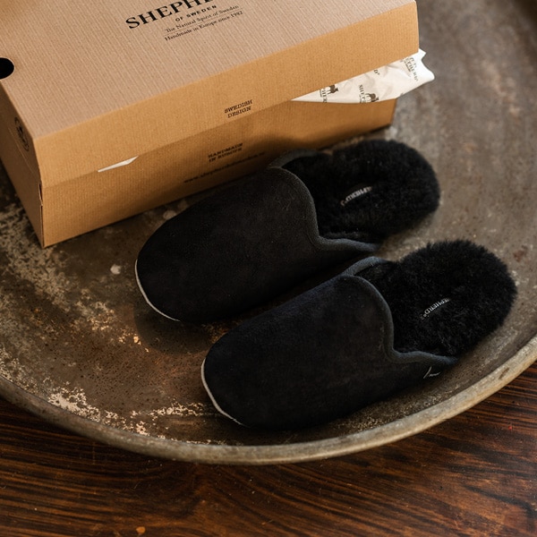 Cleo slippers