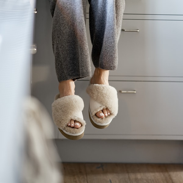 Lydia slippers