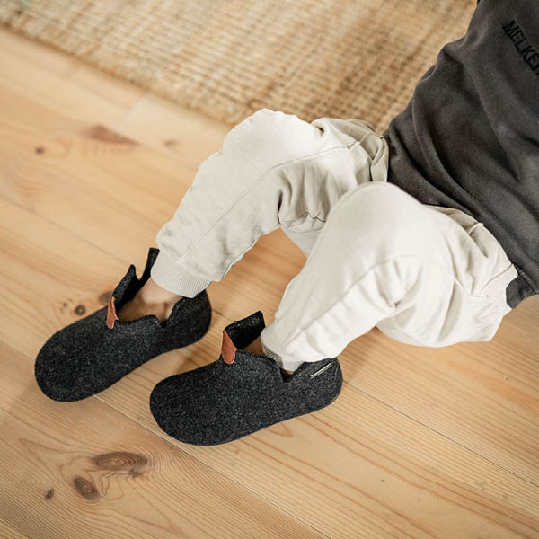 Uddebo slippers